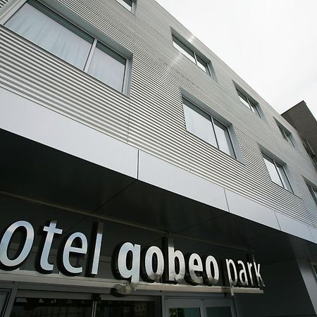 Gobeo Park Hotel บิโตเรีย-กัสเตซ ภายนอก รูปภาพ