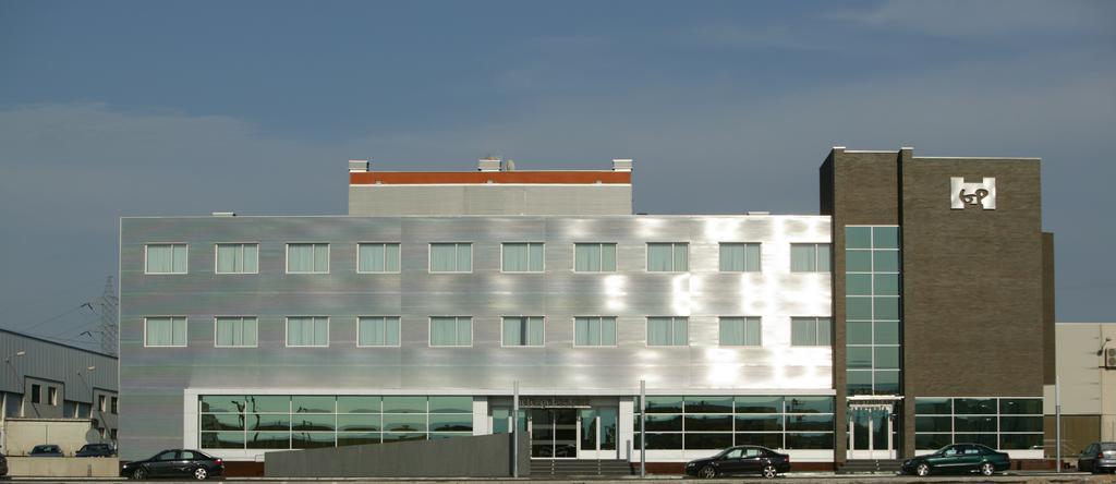 Gobeo Park Hotel บิโตเรีย-กัสเตซ ภายนอก รูปภาพ