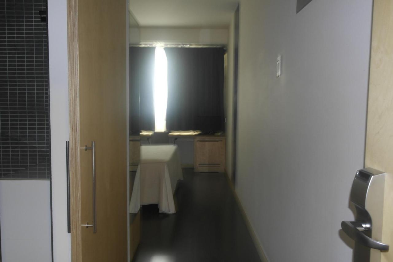 Gobeo Park Hotel บิโตเรีย-กัสเตซ ภายนอก รูปภาพ