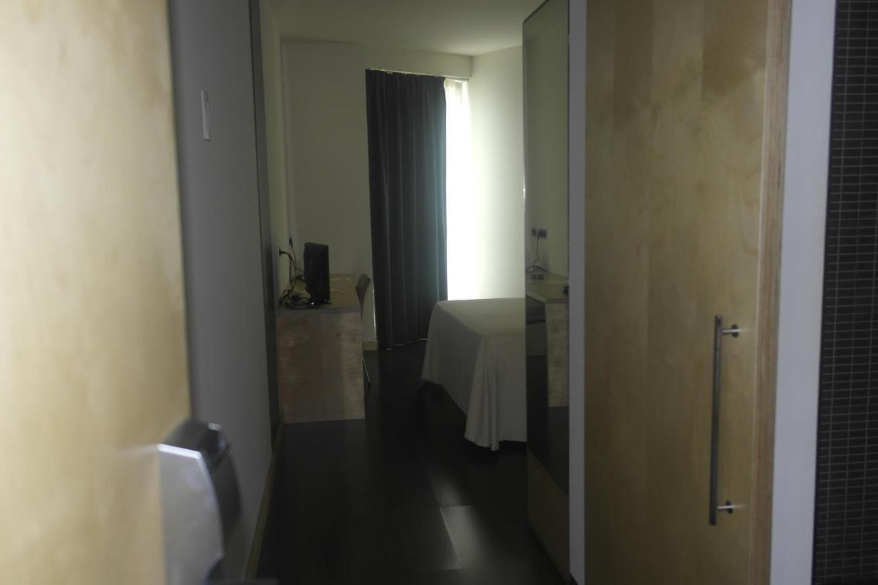 Gobeo Park Hotel บิโตเรีย-กัสเตซ ภายนอก รูปภาพ